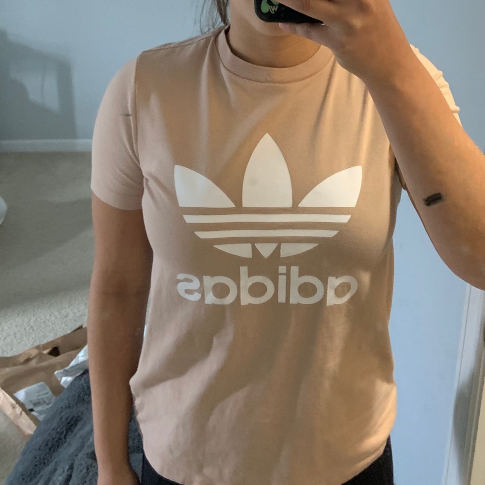 Adidas tree foil T-shirt